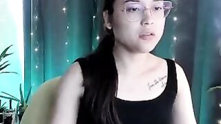 sahantalcerezo camsoda exploring fingers discover