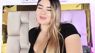 emma-rossee camsoda she licked and teased like a real pro