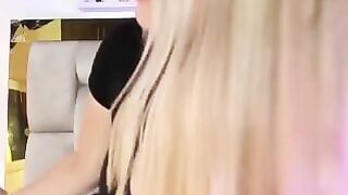 emma-rossee camsoda she licked and teased like a real pro