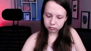 nekky-mouse camsoda tantalizing webcam model