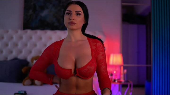 IsabelleHunt busty brunette webcam model goddess shows perfecty body in the end of the video