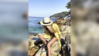 CharlotteMavis livejasmin blonde to swim with