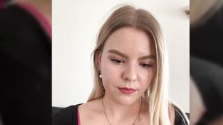 LaraBlond - this busty blonde is soooo cute