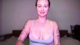 Curvy_Me - hot brunette amateur style - MyFreeCams live cam model video