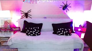 makarena_medina 2024-10-22 0407 Chaturbate webcam video 2